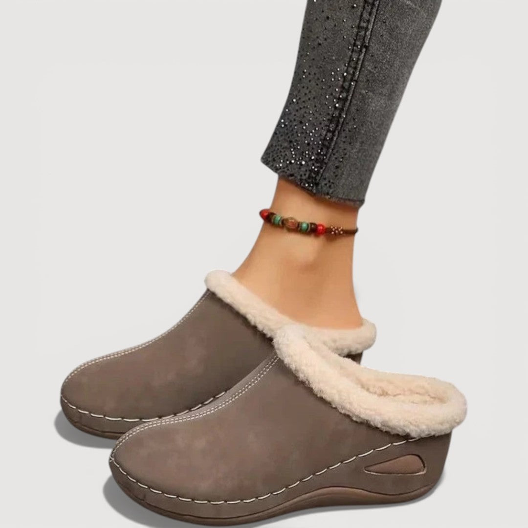 LUCY – COMFORT MULE SLIPPER
