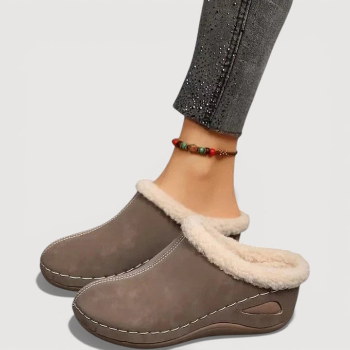 LUCY – COMFORT MULE SLIPPER