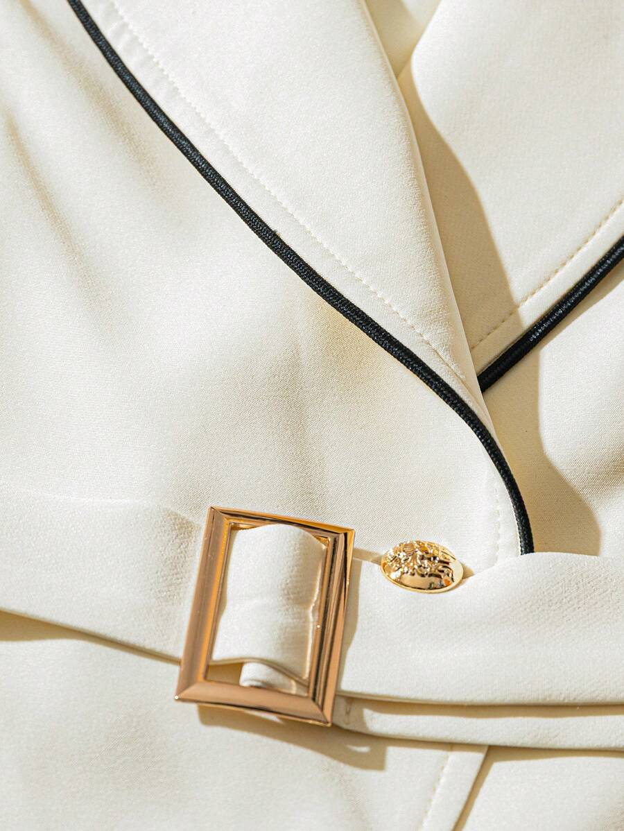 Sofja - Elegant Vest With Belt